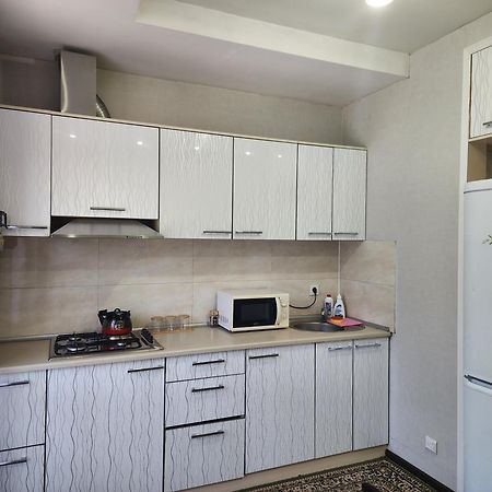 Apartments Paritet บิชเคก ภายนอก รูปภาพ