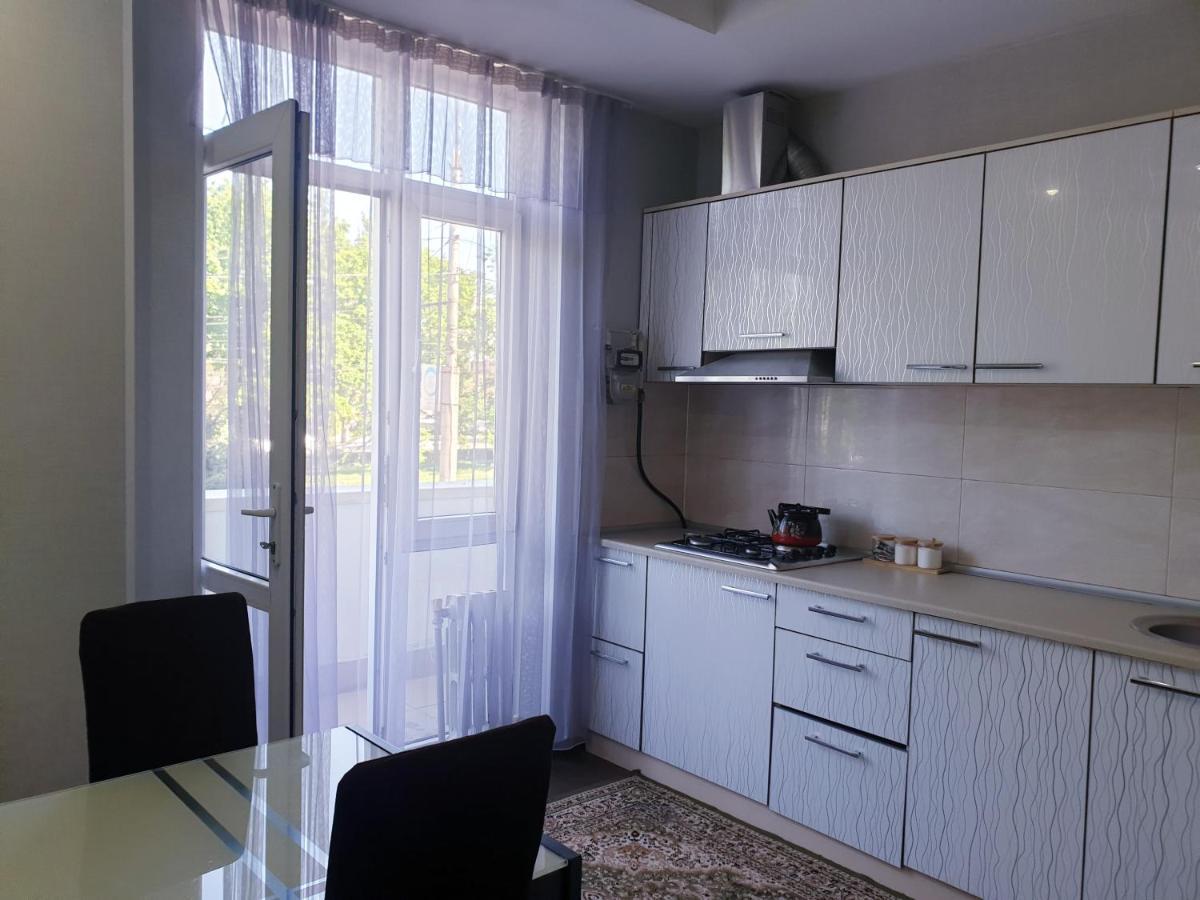Apartments Paritet บิชเคก ภายนอก รูปภาพ